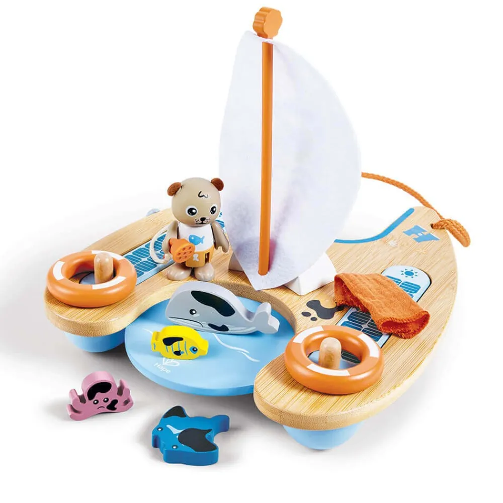 HAPE Catamarán de Rescate Ecológico