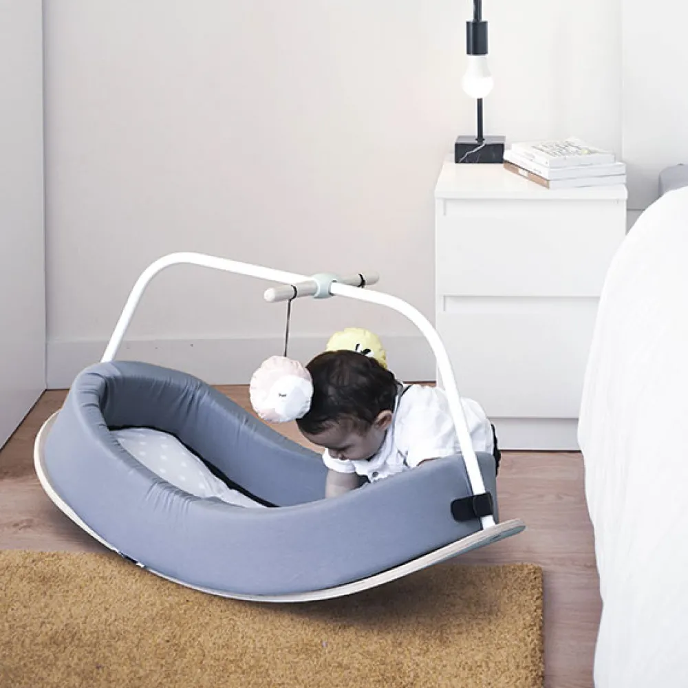 MAMATOYZ Cuna, gimnasio y tabla de equilibrio