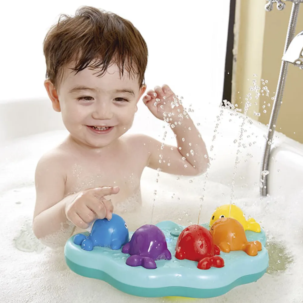 HAPE Fuente musical de ballenas