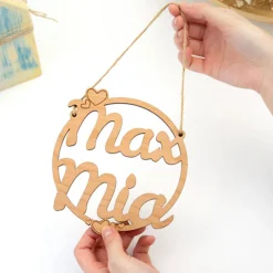 EUREKAKIDS STK Nombres en madera para decoración pequeños