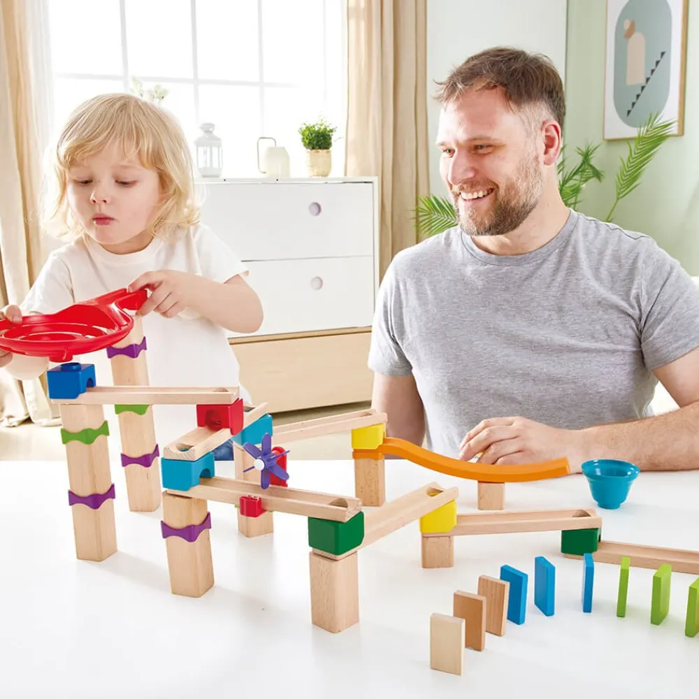 HAPE Pista de canicas de madera para hacer carreras – 81 piezas