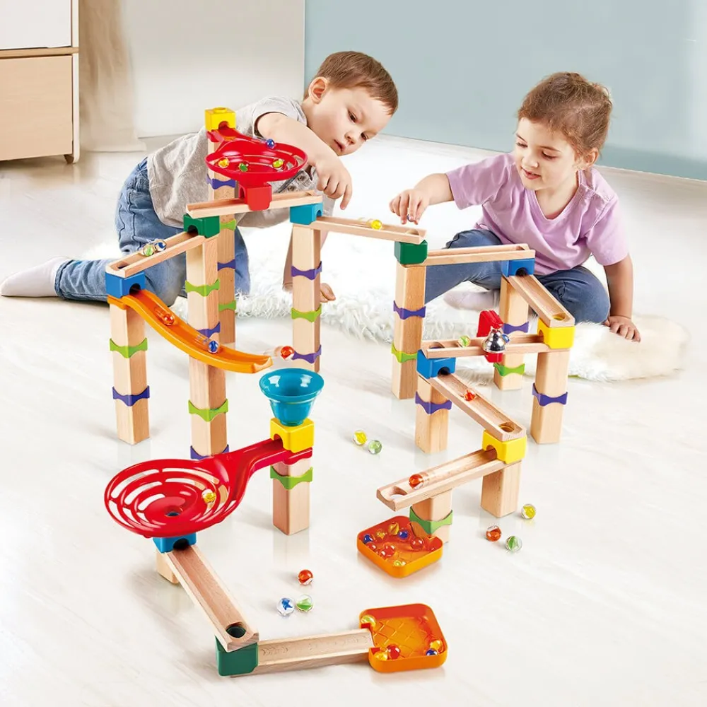 HAPE Pista de Canicas de madera de 128 piezas - Trucos y Giros