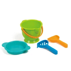 HAPE Set básico con cubo y palas para jugar en la arena
